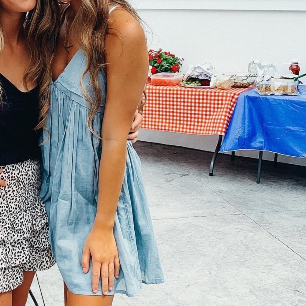 Blue dress